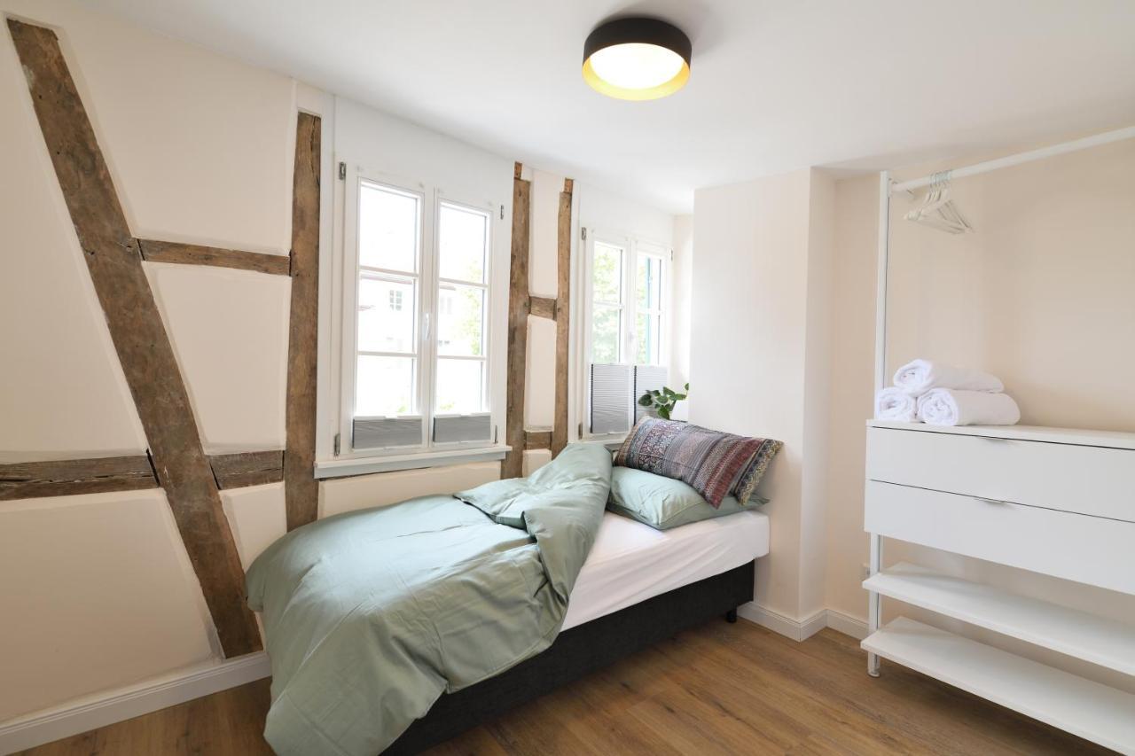 Das Schiefe Haus- Wohnung "Nibelungen" Heppenheim  Luaran gambar